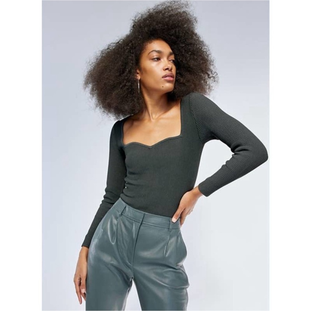 Babaton Sculpt Knit Sweetheart Longsleeve 2xs bitter sage